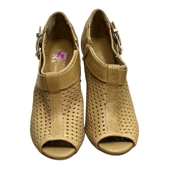 BCBGeneration Booties 8.5 Beige Leather Peep Toe Heeled Ankle Boots Cutout Shoes - Picture 1 of 7